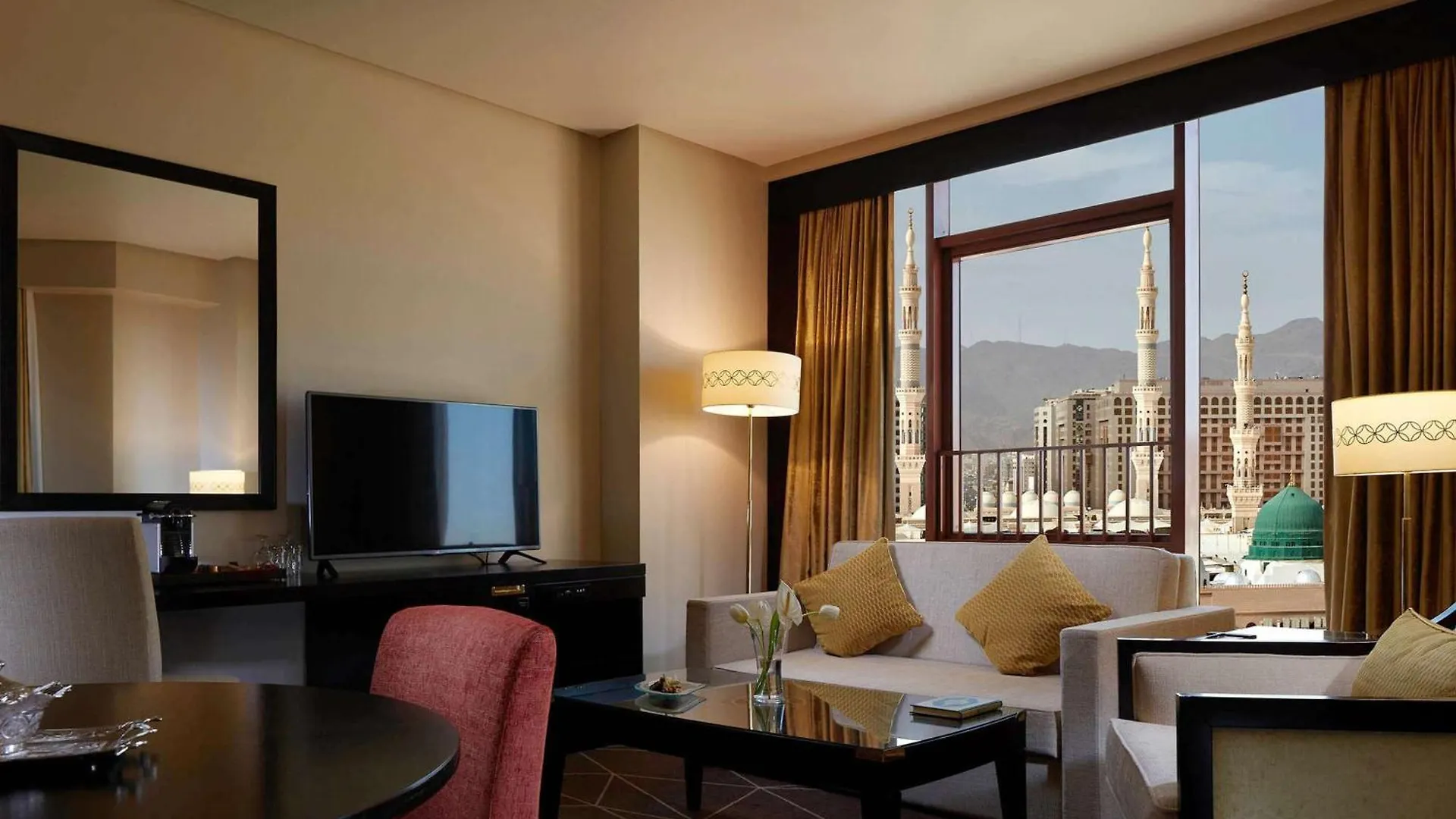 Hotel Pullman Zamzam Madina Medina 5*,