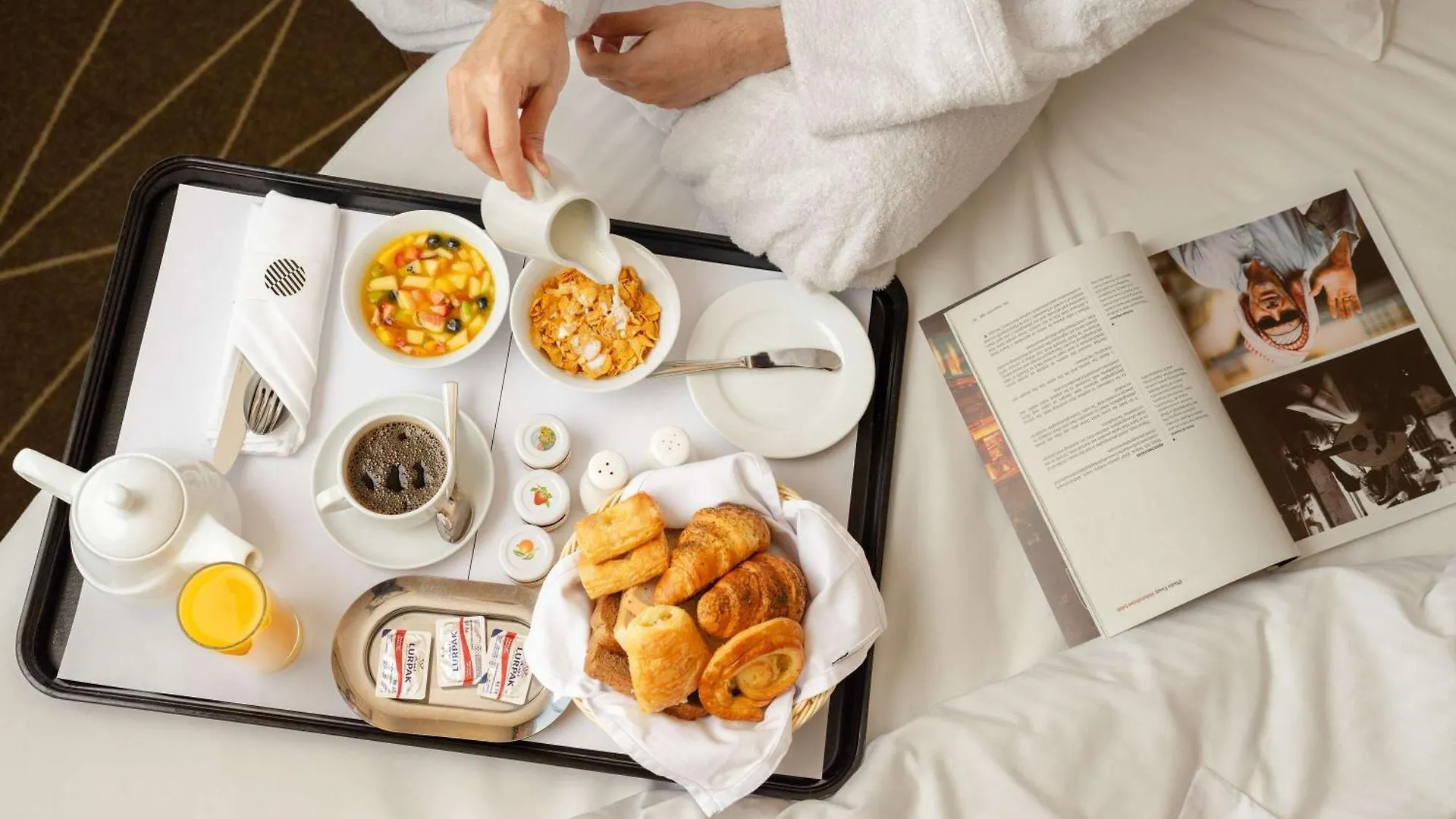 Hotel Pullman Zamzam Madina Medina